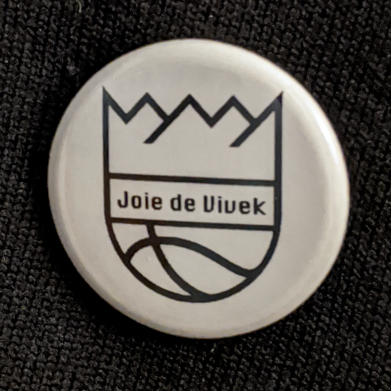 picture of white Joie de Vivek button